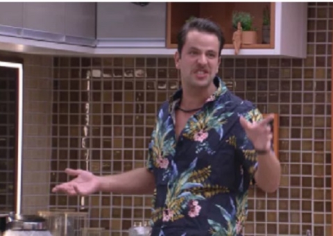 Eli acusa Gustavo de ameaçar Natália e brother rebate: 'Cala boca, Eli'