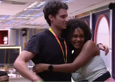 Jessi comemora VIP após 7 semanas na xepa; vídeo