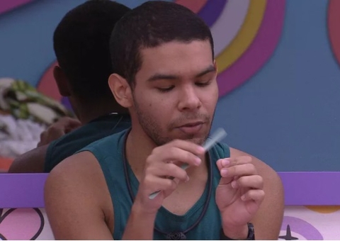 Eli alerta Vyni sobre paredão e brother dispara: 'vou de cabeça erguida'