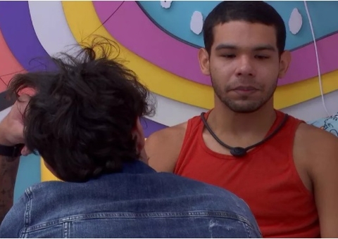 Vyni chora após ser indicado ao paredão no BBB22