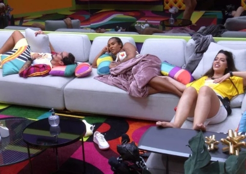  Lina aconselha Laís a procurar Arthur na festa do BBB22