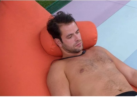 Gustavo critica Eslovênia: 'Moralzinha dela lá fora estava bem abalada'