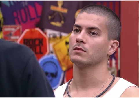 Arthur se revolta após ser o mais votado entre os aliados no BBB22