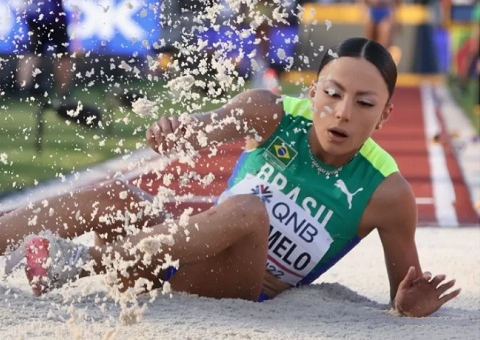 Mundial de atletismo: Letícia Oro Melo é bronze no salto em distância