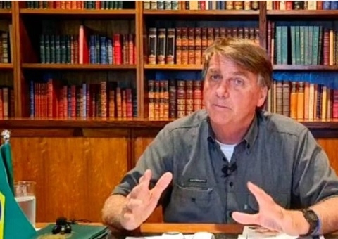 Após ataques ao sistema eleitoral, YouTube exclui 21 vídeos de Bolsonaro