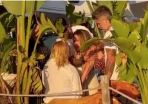 Bar lamenta racismo sofrido por filhos de Giovanna Ewbank