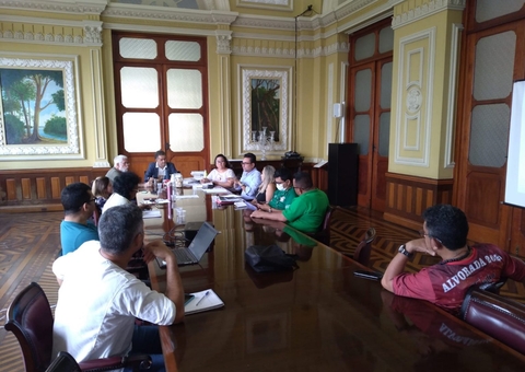 Prefeitura de Manaus suspende reuniões sobre a Lei Paulo Gustavo