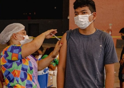 Saiba onde se vacinar contra Covid-19 neste sábado em Manaus