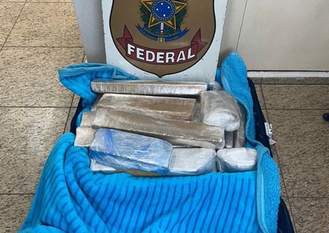 Jovem é presa ao tentar embarcar com 24kg de drogas em aeroporto