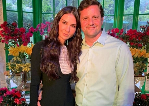 Marido de Amanda Klein parabeniza 'valentia' da jornalista após ataque de Bolsonaro