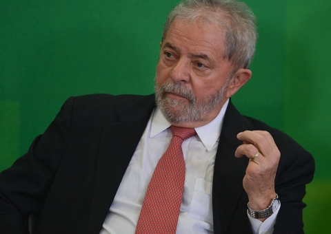 Lula alfineta Bolsonaro: 'deveria explicar como juntou R$ 26 mi para comprar 51 imóveis'