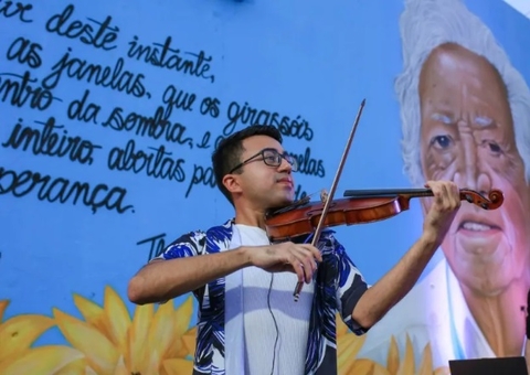 Inscrições para edital 'Thiago de Mello' são prorrogadas em Manaus
