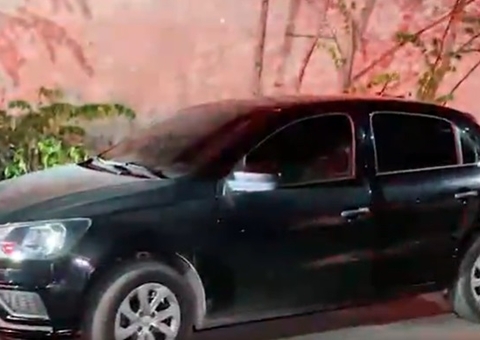 Polícia recupera carro roubado após vítima rastrear veículo em Manaus