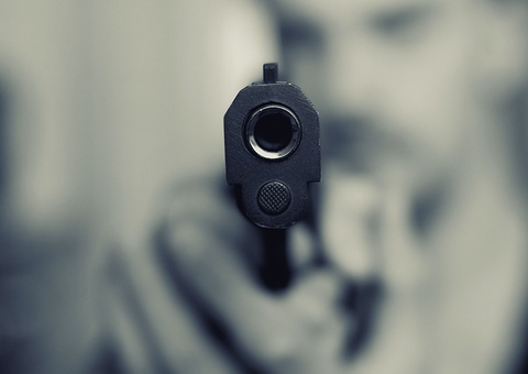 Criminoso invade hotel e executa homem a tiros no Centro de Manaus