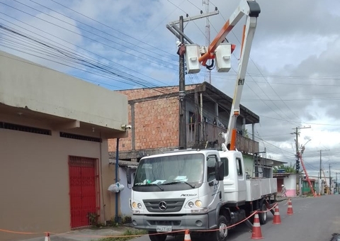 Dois bairros ficam sem energia elétrica neste domingo em Manaus