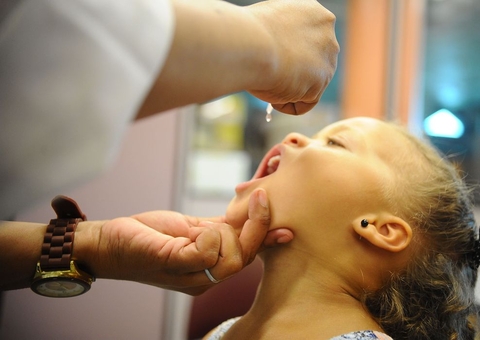 Pesquisadores apontam alto risco de volta da poliomielite no Brasil