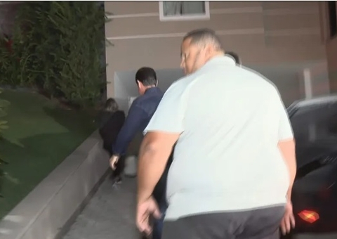 Ex-ministro Anderson Torres deixa prisão após 4 meses