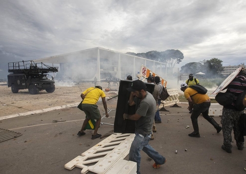 Moraes vota por tornar réus mais 250 investigados pelos atos golpistas