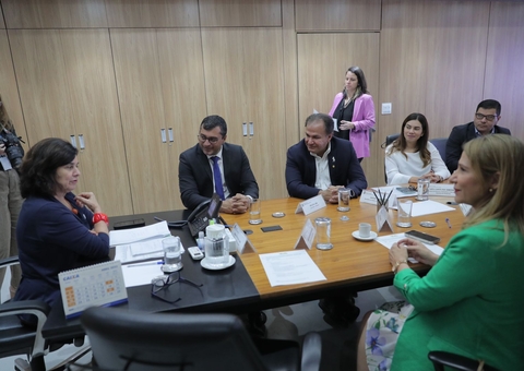 Ministra da Saúde anuncia que vacinação contra Influenza será antecipada no Amazonas