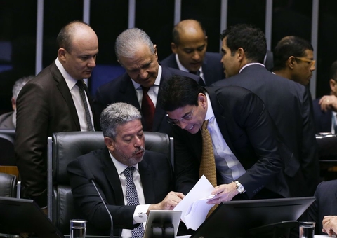 Câmara aprova texto-base do novo marco fiscal
