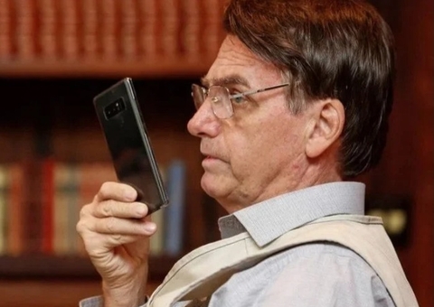 Bolsonaro cogita fazer vaquinha para pagar condenações milionárias