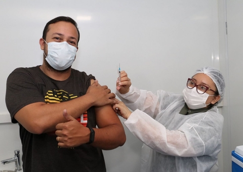 Clínica da família oferta vacinação contra Covid-19 neste domingo em Manaus