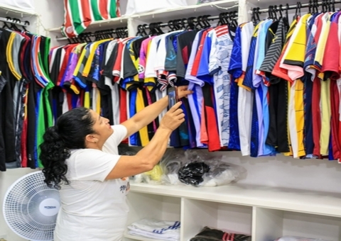 Clientes das galerias concorrem a prêmios no 'Mês dos namorados' em Manaus