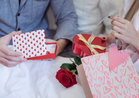 Procon orienta consumidores para as compras do Dia dos Namorados em Manaus