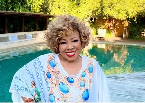 Alcione nega reação negativa em música de Pedro Sampaio: 'não sou crítica'