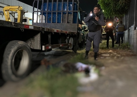 Suspeito de assalto é espancado e morto com tiros na cabeça em Manaus