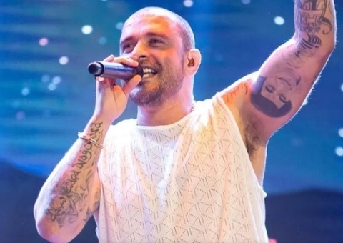 Vídeo: Diogo Nogueira critica Bolsonaro durante show em Caruaru: 'besta'