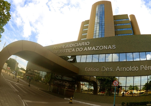 Mais dez aprovados em concurso  do TJAM são nomeados