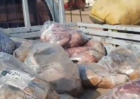 Cerca de 1 tonelada de alimentos estragados são encontrados em escola no Amazonas