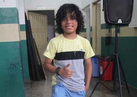 Criança de 10 anos deixa Manaus para jogar na base do Corinthians em São Paulo