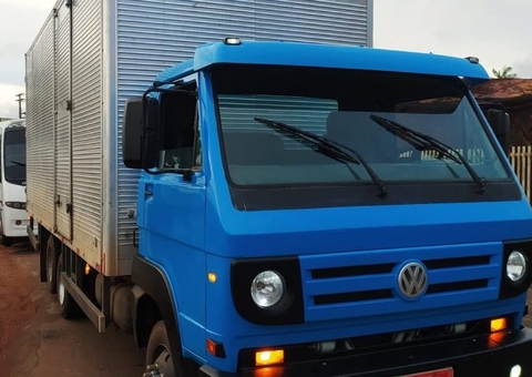 Mulher é presa e homem morre durante roubo de carga no Amazonas