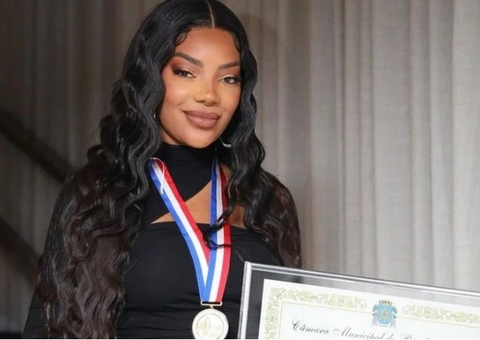 Numanice: Ludmilla recebe medalha de mérito após campanha de doação de sangue