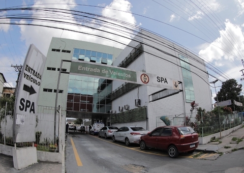 Homem é preso após confusão e quebradeira no SPA Danilo Corrêa em Manaus