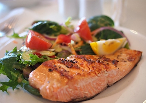 Ufam lança edital de Auxílio Alimentação para alunos de pós-graduação           