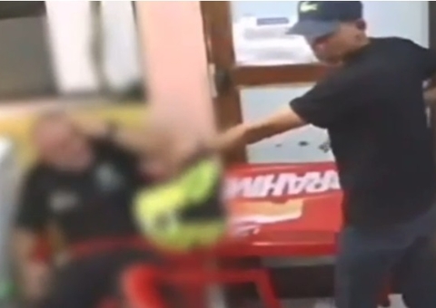 Vídeo mostra assaltante agredindo cliente em lanchonete em Manaus