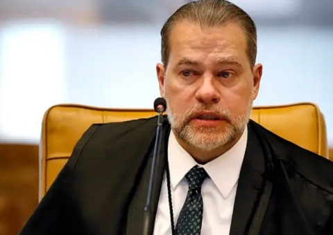 Após voto de Toffoli, STF continua sem decisão sobre porte de maconha