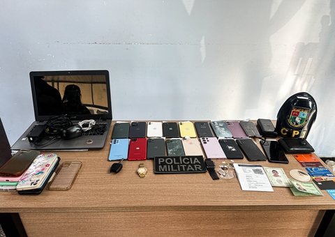 Grupo é preso por roubo de celulares em Parintins