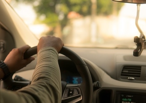 Motorista suspeito de roubos é preso no Jorge Teixeira