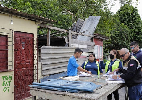 MP atesta regularidade na demolição de construções irregulares na Manaus 2000