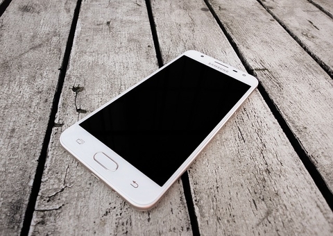 Adolescente é apreendido com celulares roubados na Alameda Cosme Ferreira