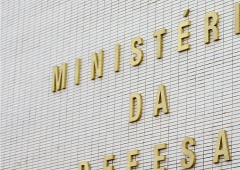 Ministério da Defesa afasta dois militares sob suspeita de assédio sexual