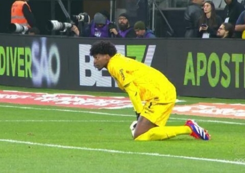 Corinthians supera cartão vermelho irresponsável e empata com o Grêmio