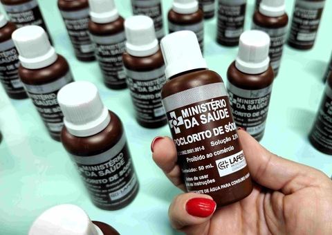 Hipoclorito de sódio é enviado para 28 municípios afetados pela estiagem no Amazonas