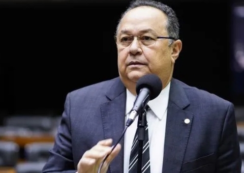 Deputado Silas Câmara é internado após sofrer grave insuficiência cardíaca