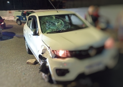 Motorista embriagado é perseguido por motociclistas após atropelar mulher no Japiim