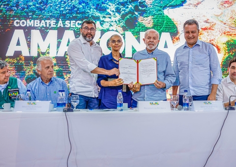 Em Manaus, Lula anuncia medidas para amenizar impactos da seca